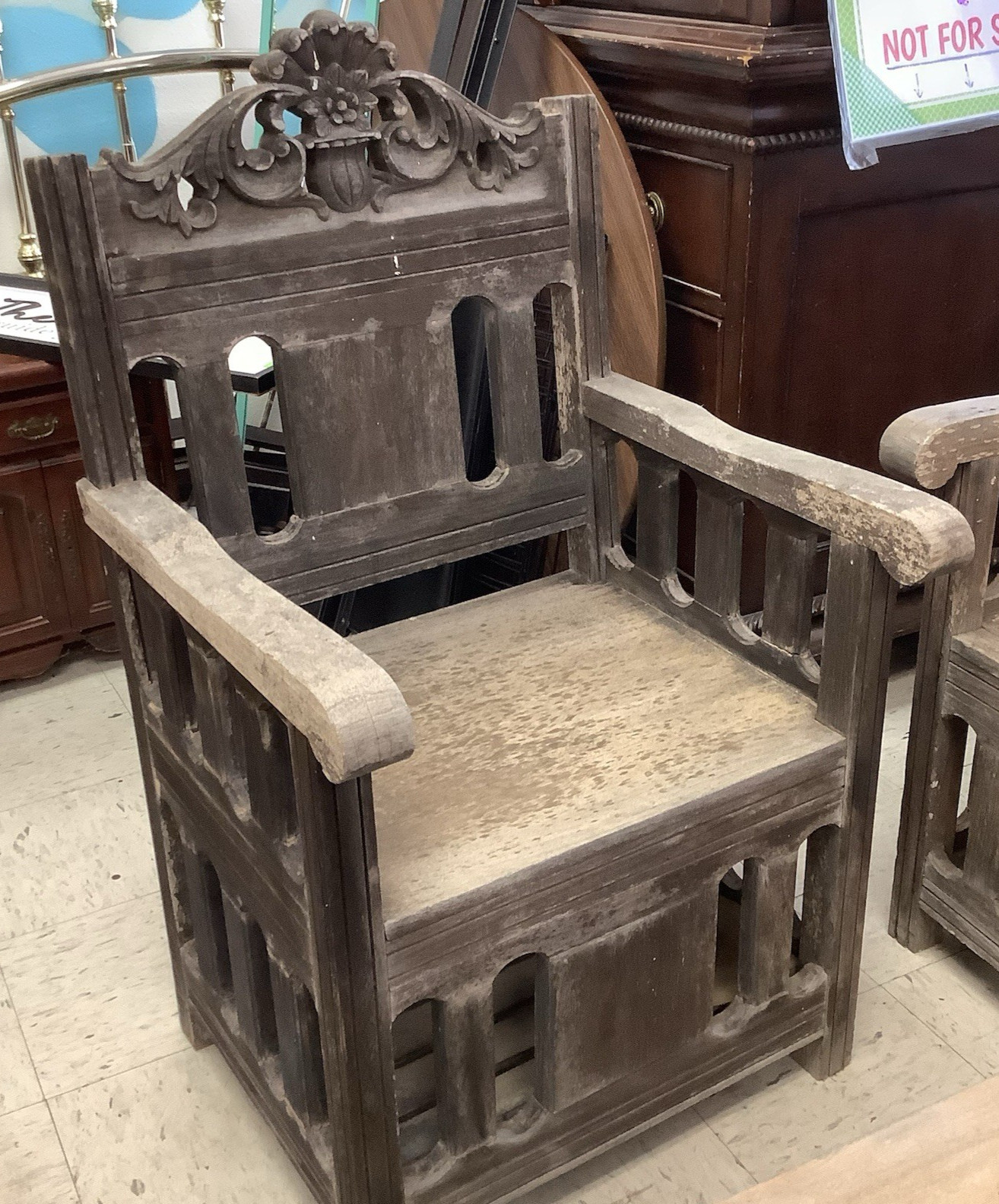 Vintage Rustic Reproduction Gallinera Outdoor 4 Pc Set Handcarved, Indonesia