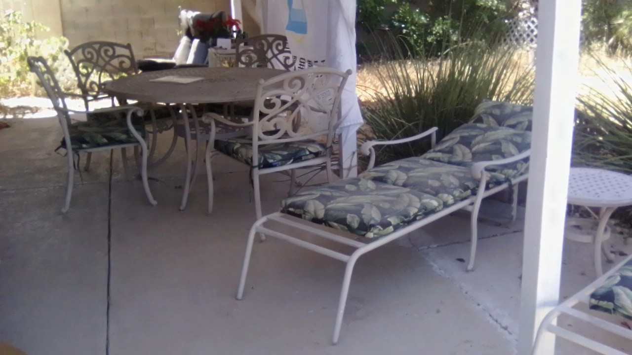 9 Piece Patio Furniture. New Cushions. Great Condition. See Photos.