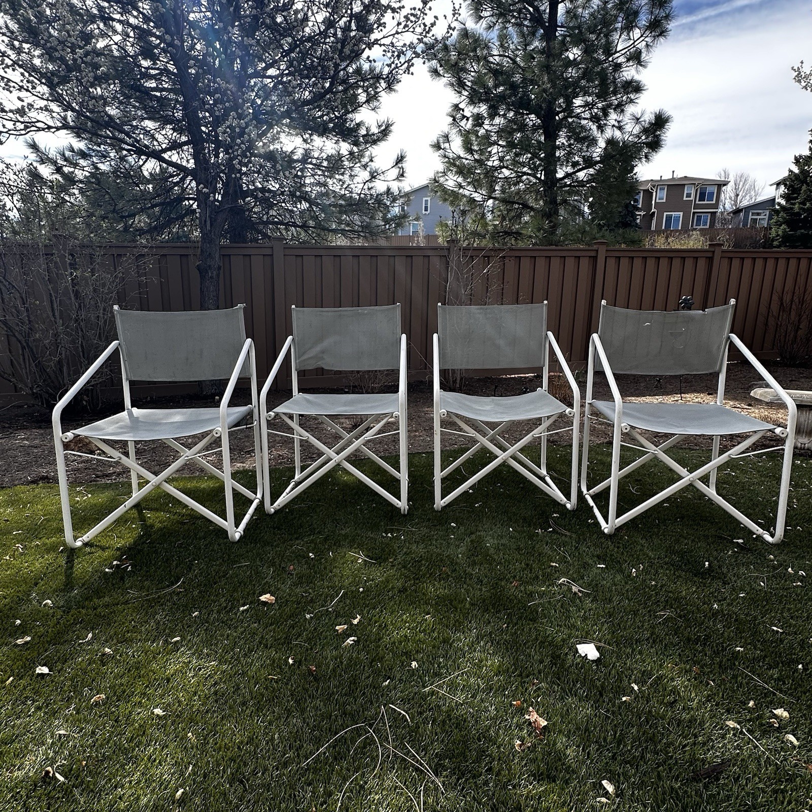 Brown Jordan Nomad Director Chair Set 4 Chairs Folding Patio Set Gray And White